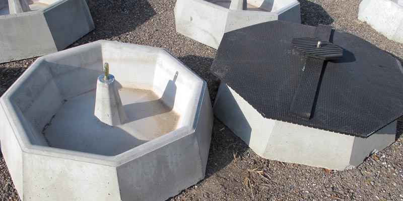 Mineral Feeders from Daniels Ready Mix AgCast Product Line